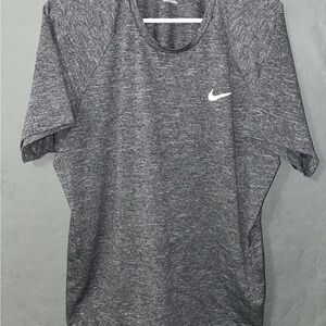 Nike Swim Hydroguard T-Shirt Dri Fit Mens Size XL UPF40 Gray